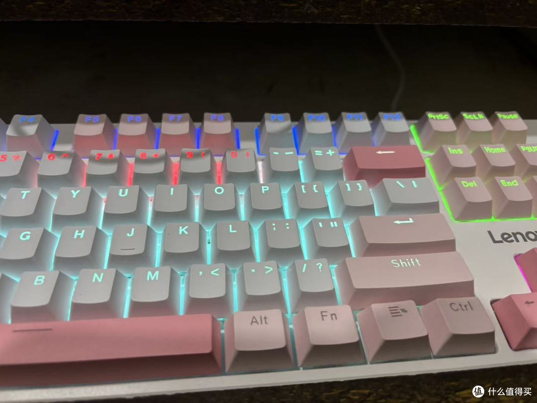 The best gift for your hands is to prepare a mechanical keyboard.
