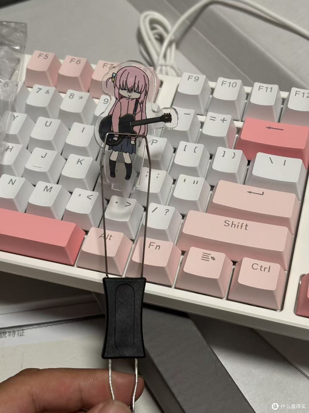 The best gift for your hands is to prepare a mechanical keyboard.