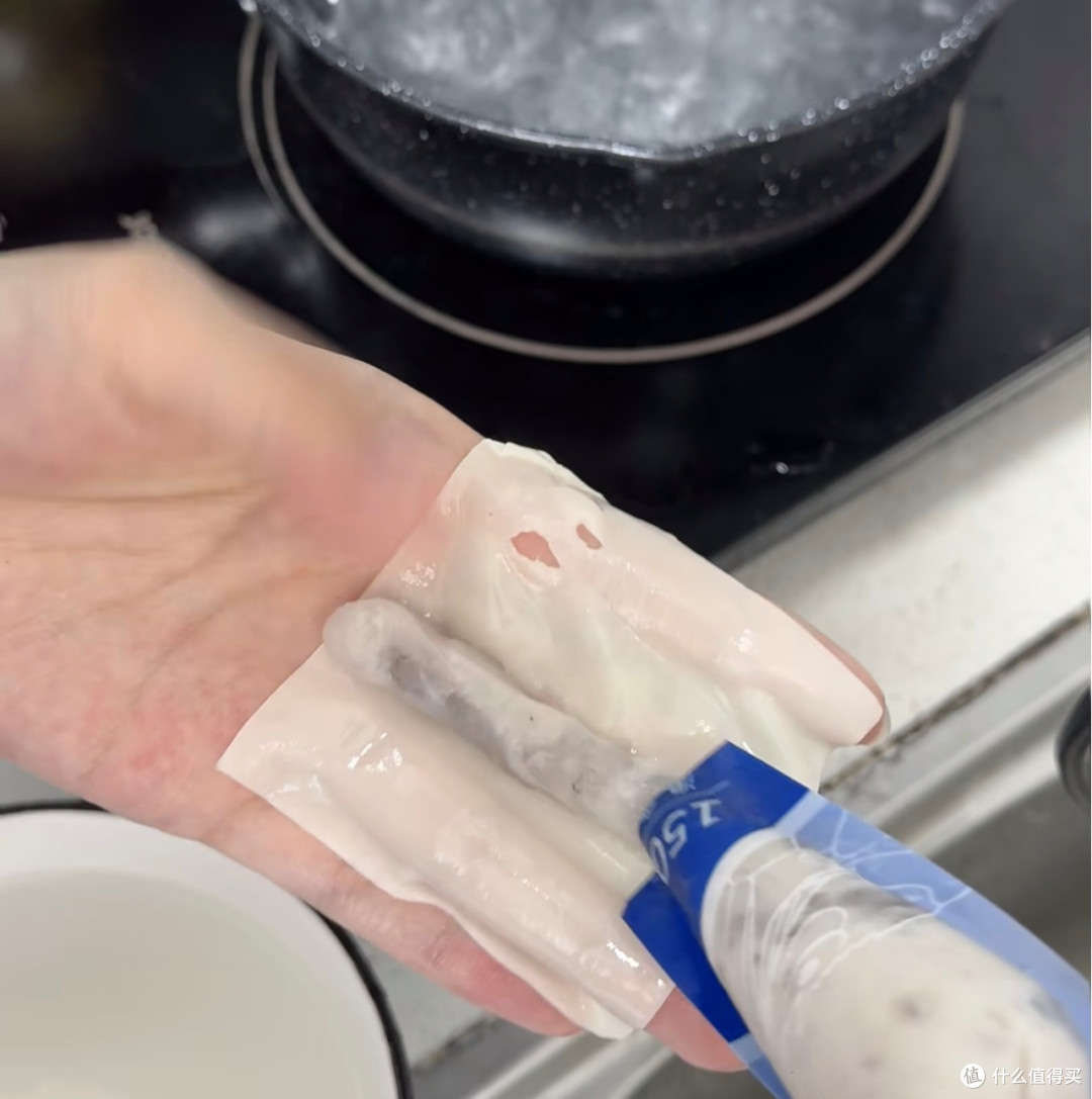邪修做饭就是快!混沌皮变身虾滑大碗宽面超惊艳