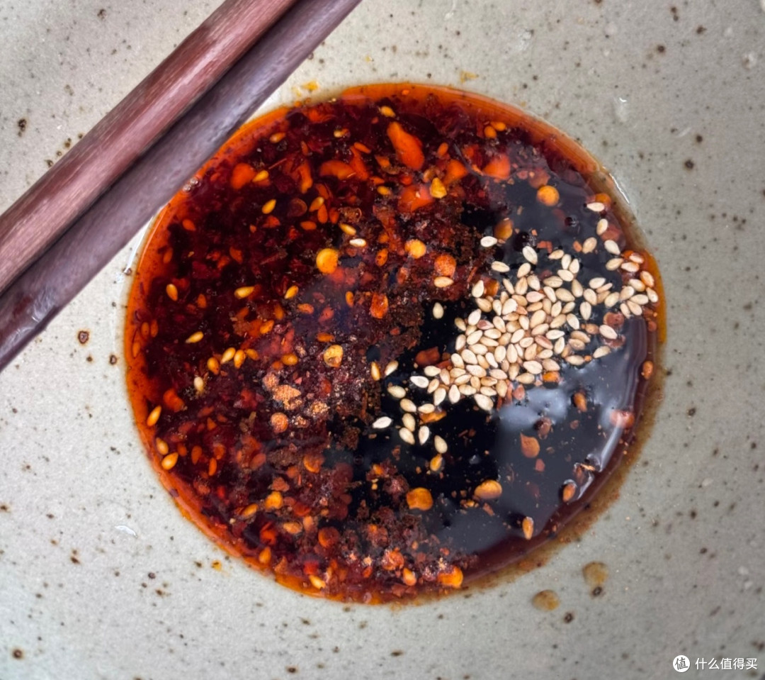 邪修做饭就是快！混沌皮变身虾滑大碗宽面超惊艳