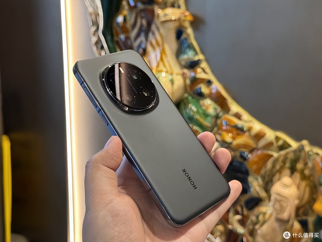 荣耀Magic7 Pro“价格屠夫”降临!性价比市场被它搅得天翻地覆!