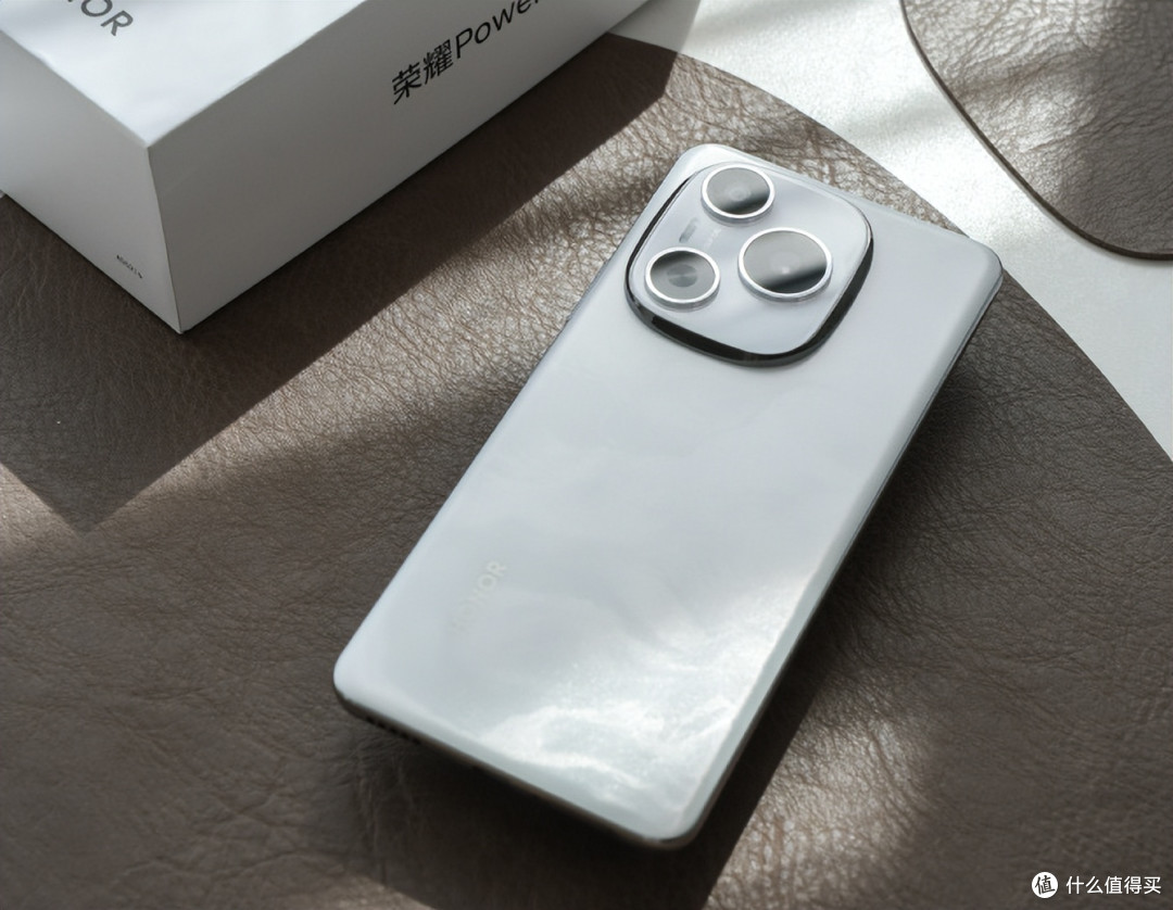 2025可以“闭眼买”的3款大电池手机,不低于8000mAh,价格良心