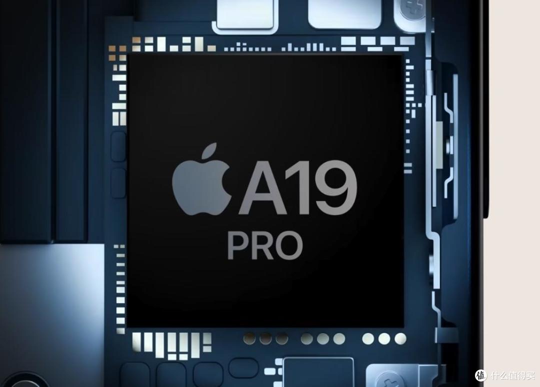 iPhone 17 Pro丑上热搜,但这一次,苹果终于下血本了