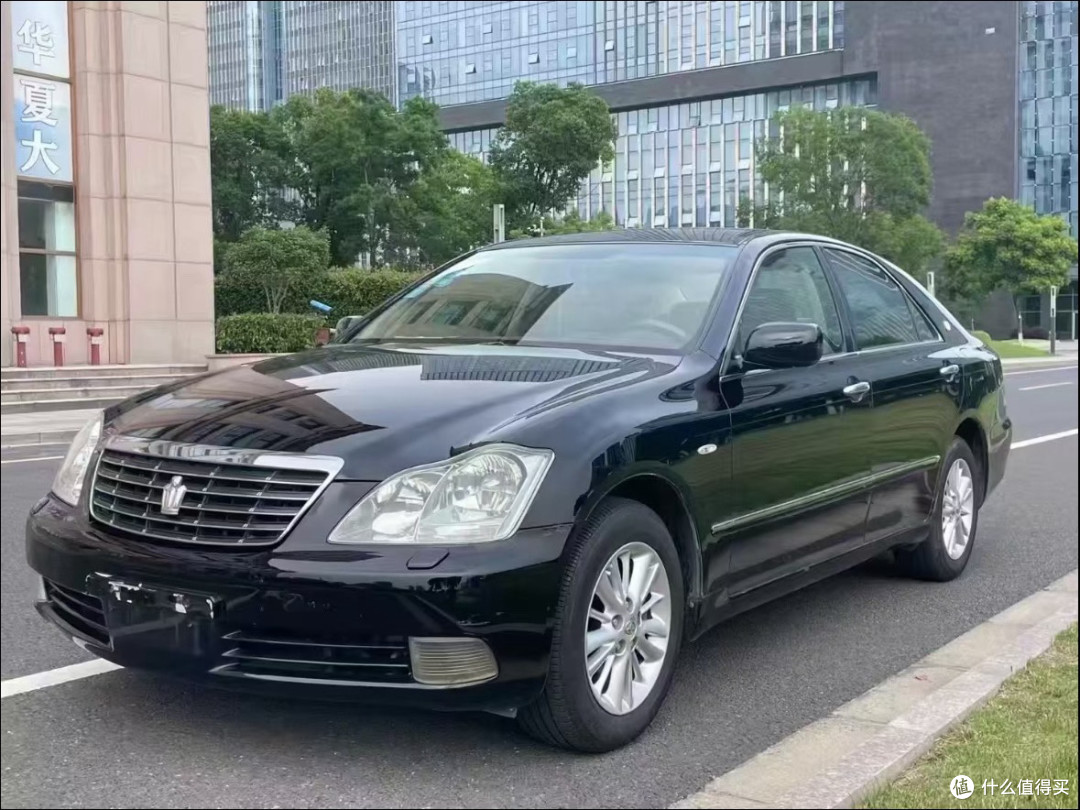 丰田皇冠智驾功能提升驾驶体验