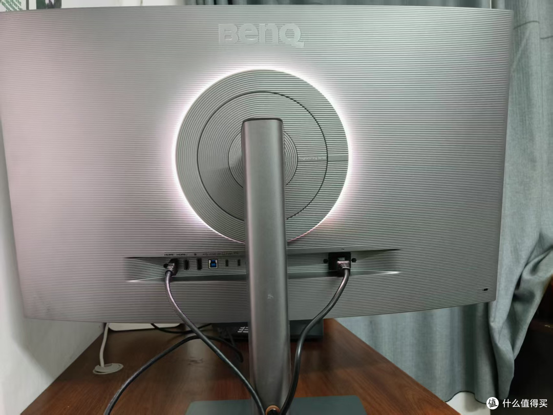 有了 AI 写代码,还缺什么?资深工程师:明基RD320U告别代码疲劳