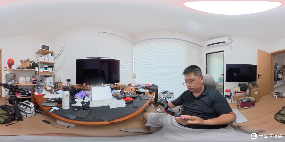 大疆 Osmo 360:双 1 英寸 + 8K/50fps,改写全景相机市场格局