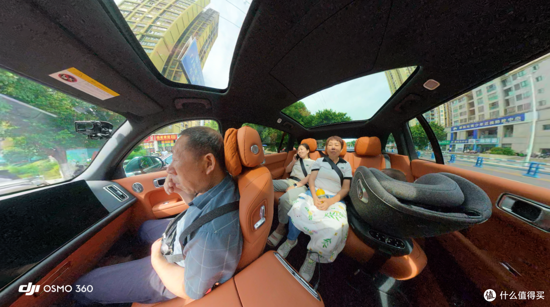 大疆 Osmo 360:双 1 英寸 + 8K/50fps,改写全景相机市场格局