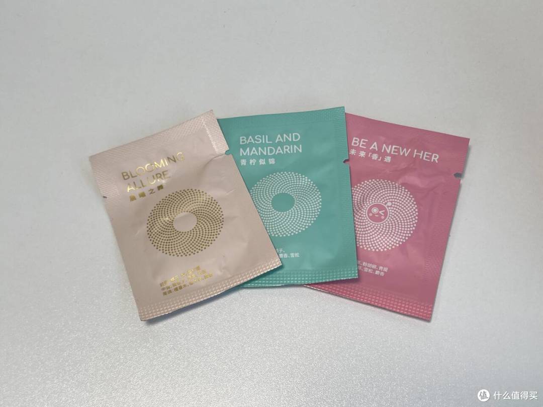 开箱即心动！华硕a豆｜法国娇兰 闪光礼盒，把我想要的全都承包了
