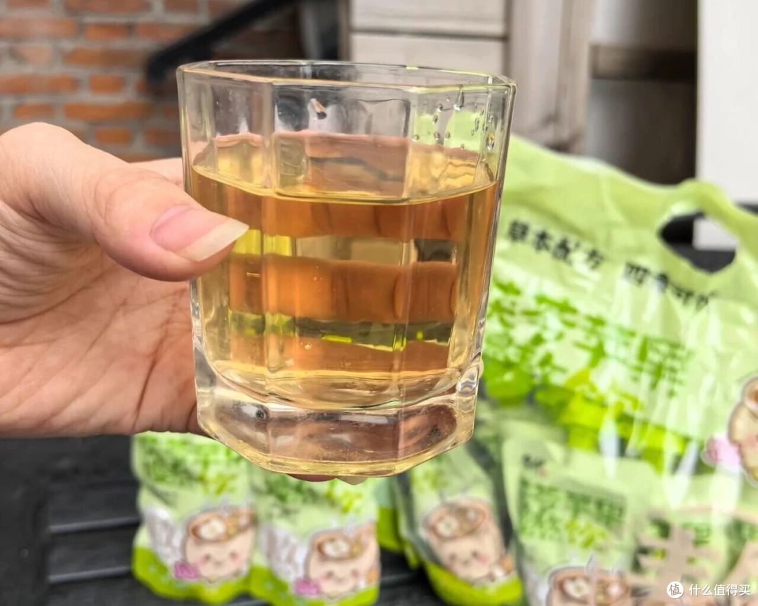 给娃喝的苹果饮,选对才安心!这款草本配方宝妈们都囤了