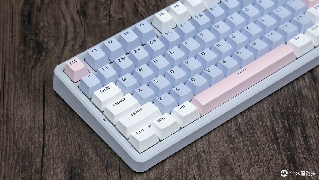 客制化元素拉满 雷柏V700DIY-75无线机械键盘简评