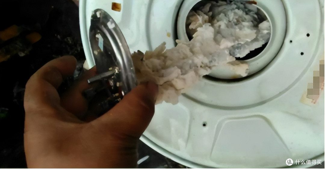 电热水器怎么选水质更好?不易附着的、阻垢的还是易清洁的?