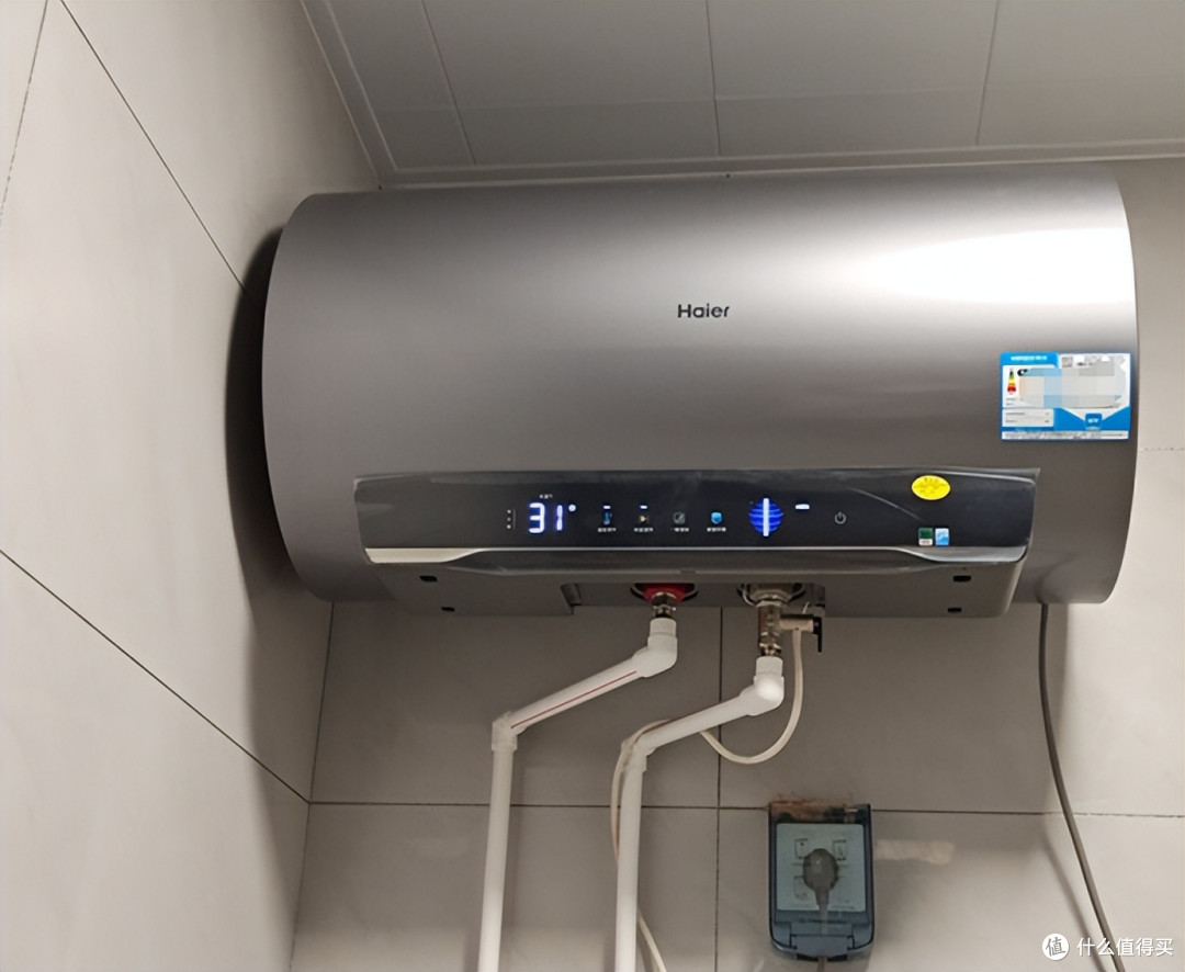电热水器怎么选水质更好?不易附着的、阻垢的还是易清洁的?
