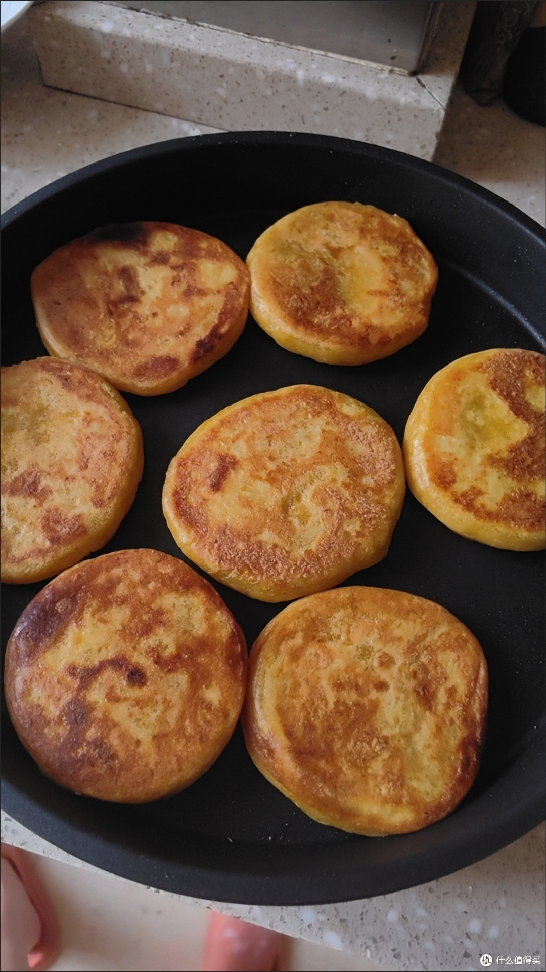 轻松做菜好帮手----利仁(Liven)新款电饼铛