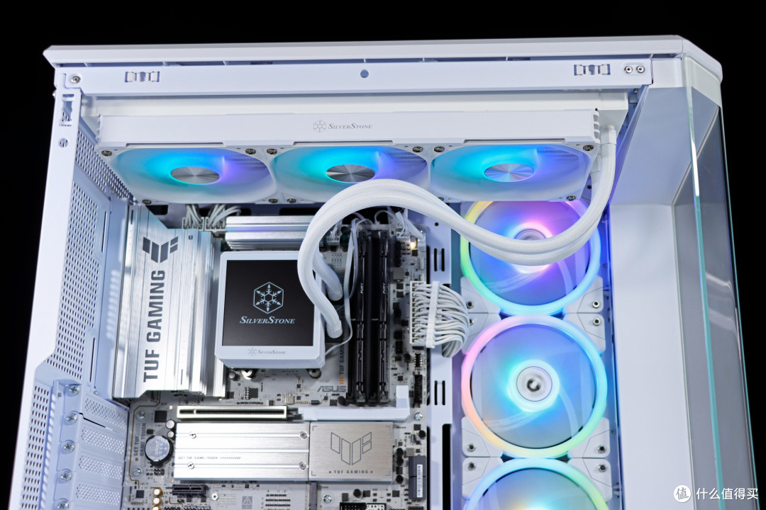 入门游戏神 U!AMD R5 9500F 搭配 B850 重炮手 WIFI7 W 战未来