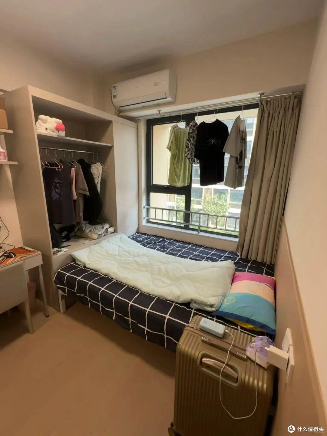 香港一姑娘的房子火了,不足14㎡,竟有2房2厅,一个人住刚刚好!