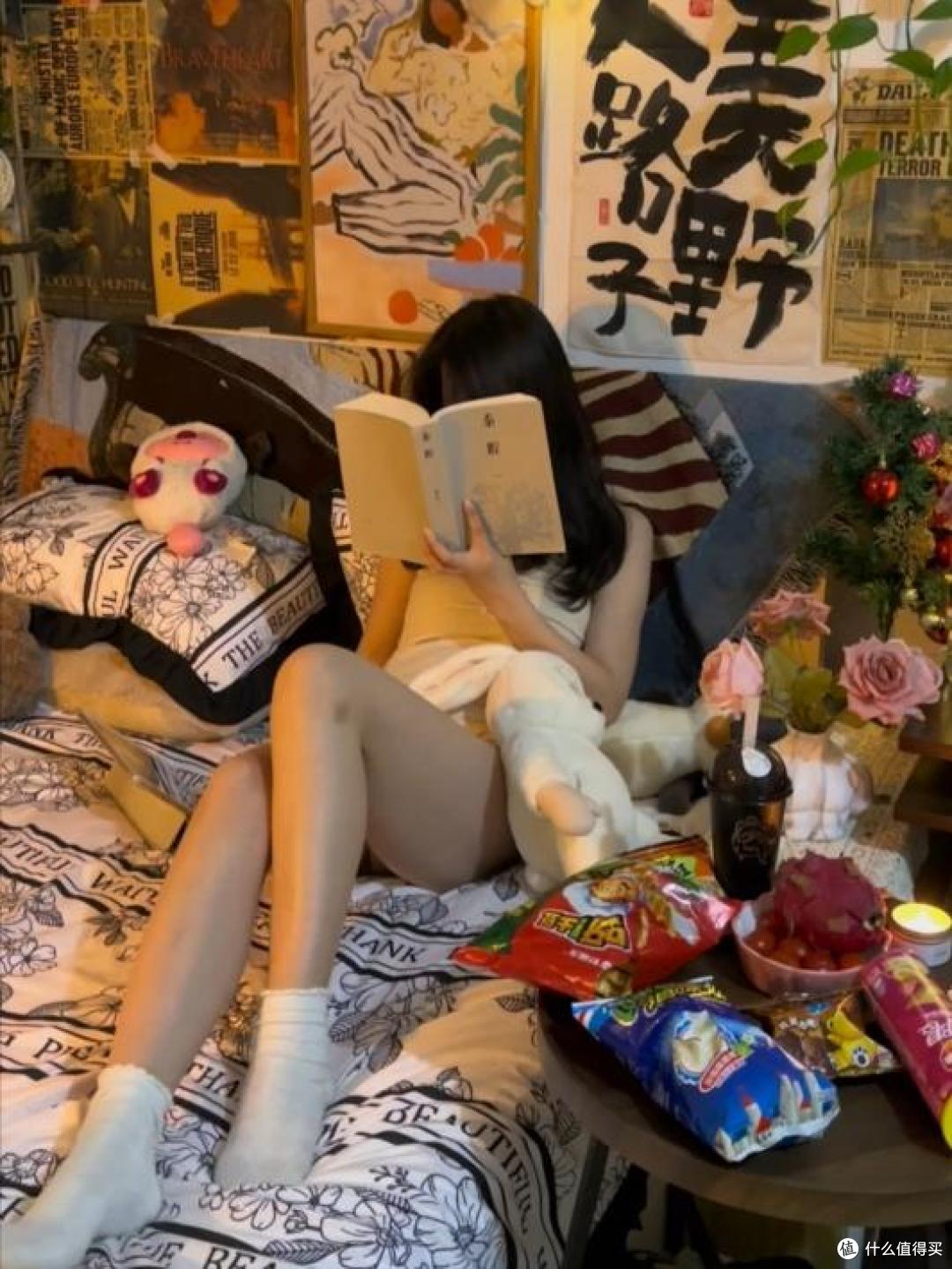香港一姑娘的房子火了,不足14㎡,竟有2房2厅,一个人住刚刚好!