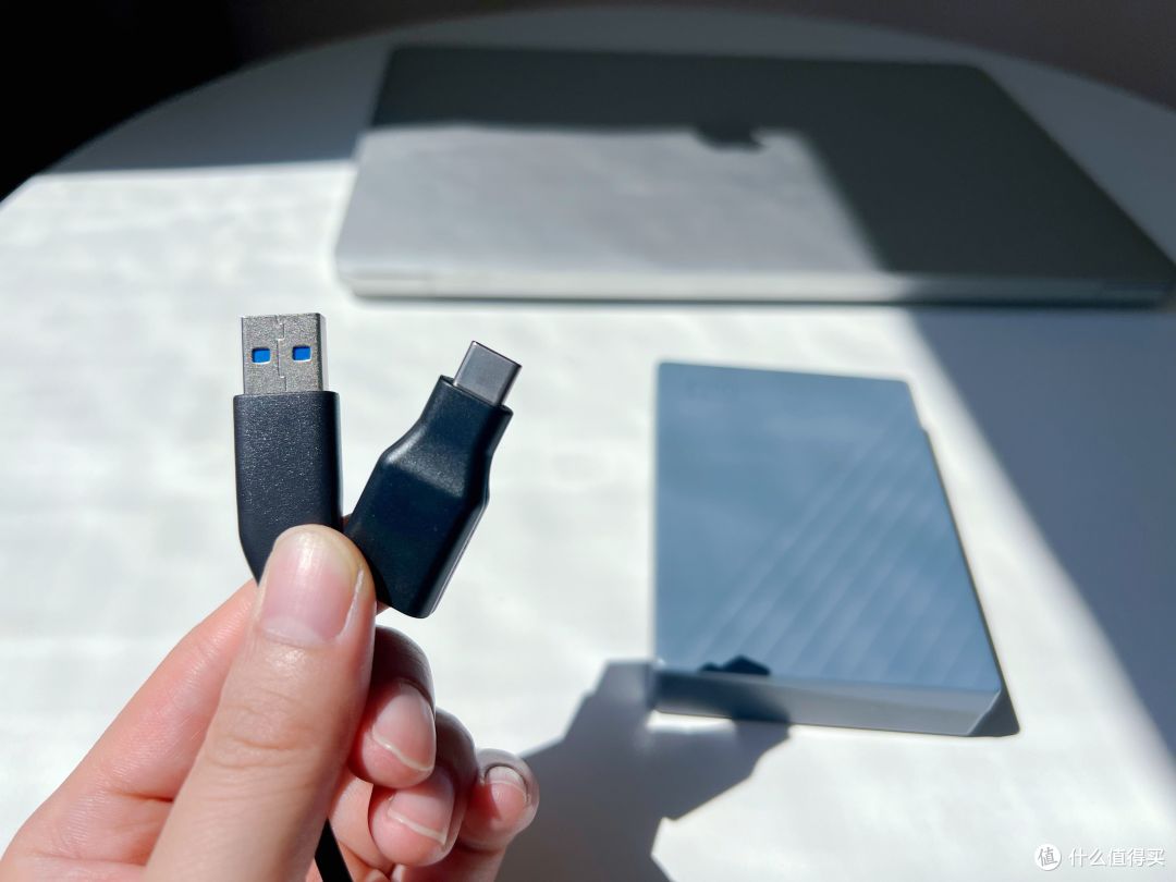 手机存储不够?扩容新选择,西数My Passport 移动硬盘USB-C版
