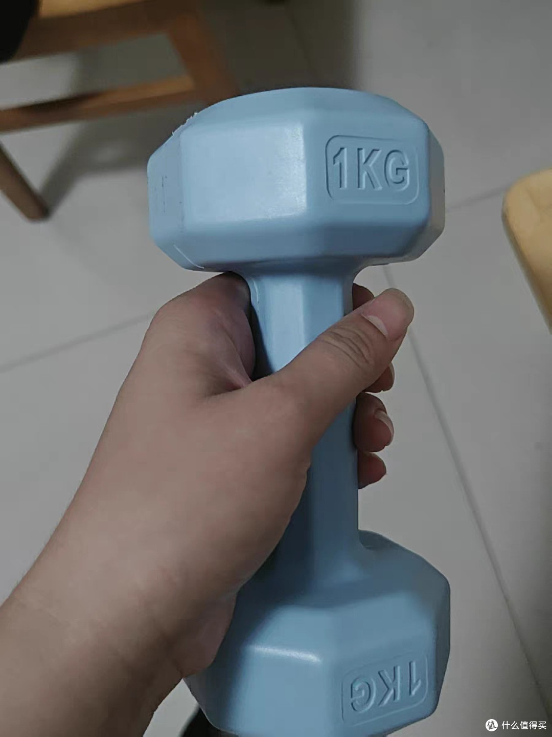 6kg哑铃：宿舍里的高效健身工具