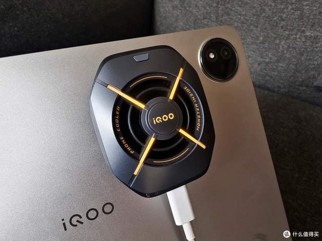 降温到位，iQOO磁吸散热背夹Pro的实测体验