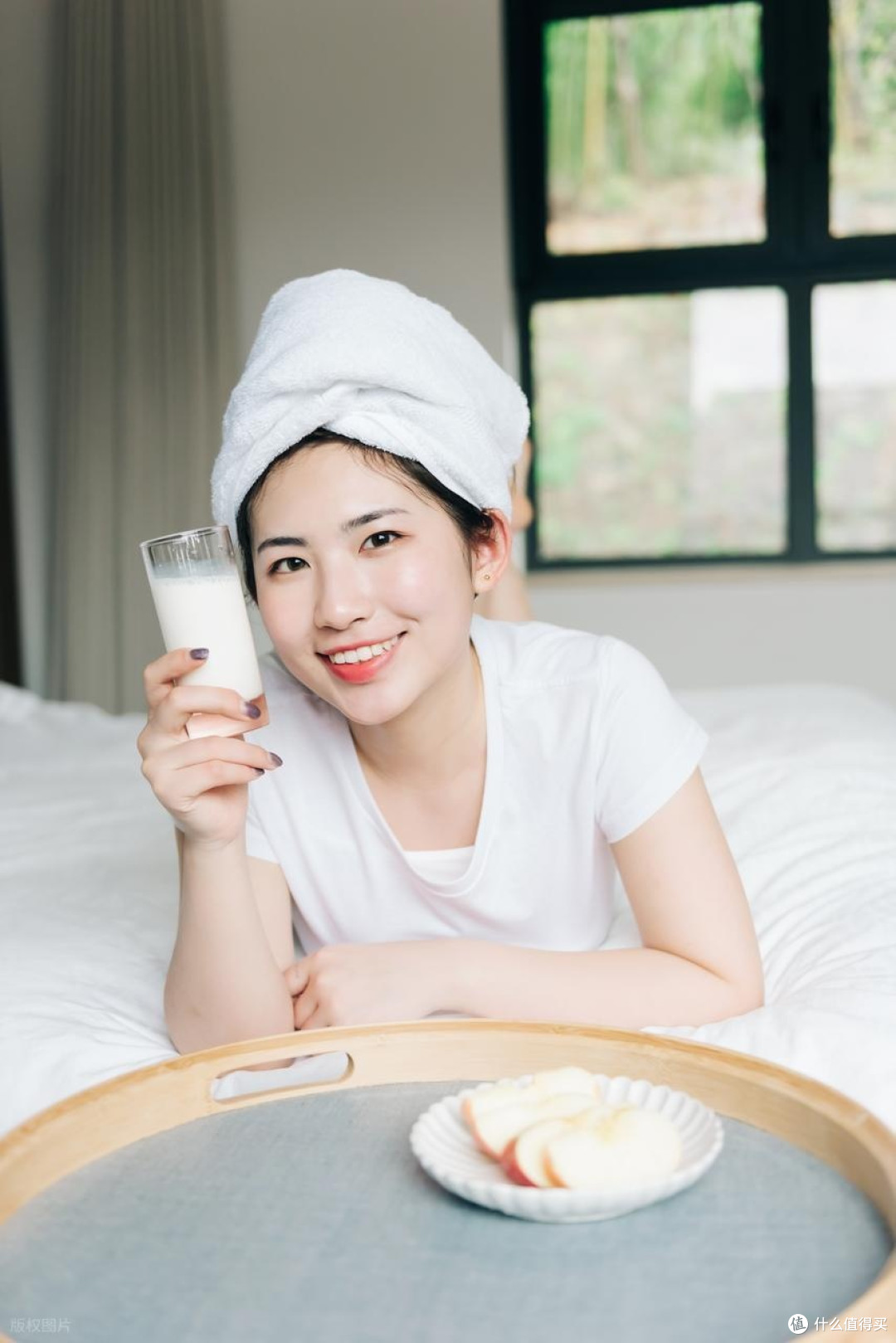 熬夜肌急救面膜选购指南:抗氧提亮与屏障修护的黄金组合