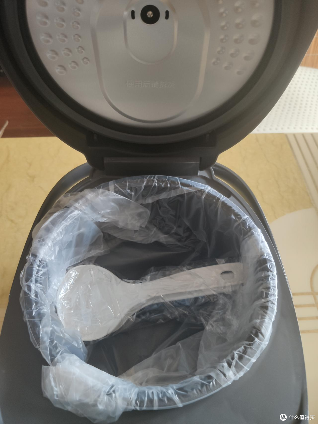美的MB-FA303 100~200元档性价比最高的智能电饭煲