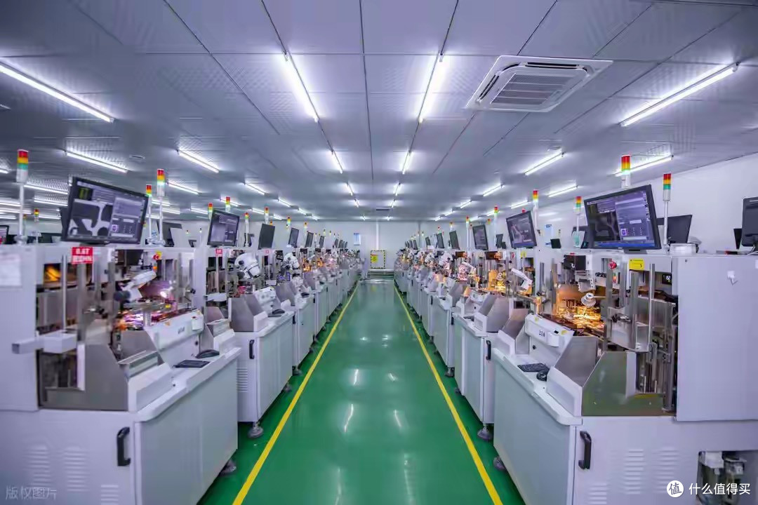 芯片战白热化！全球首款2nm芯片准备量产，台积电垄断地位恐不保