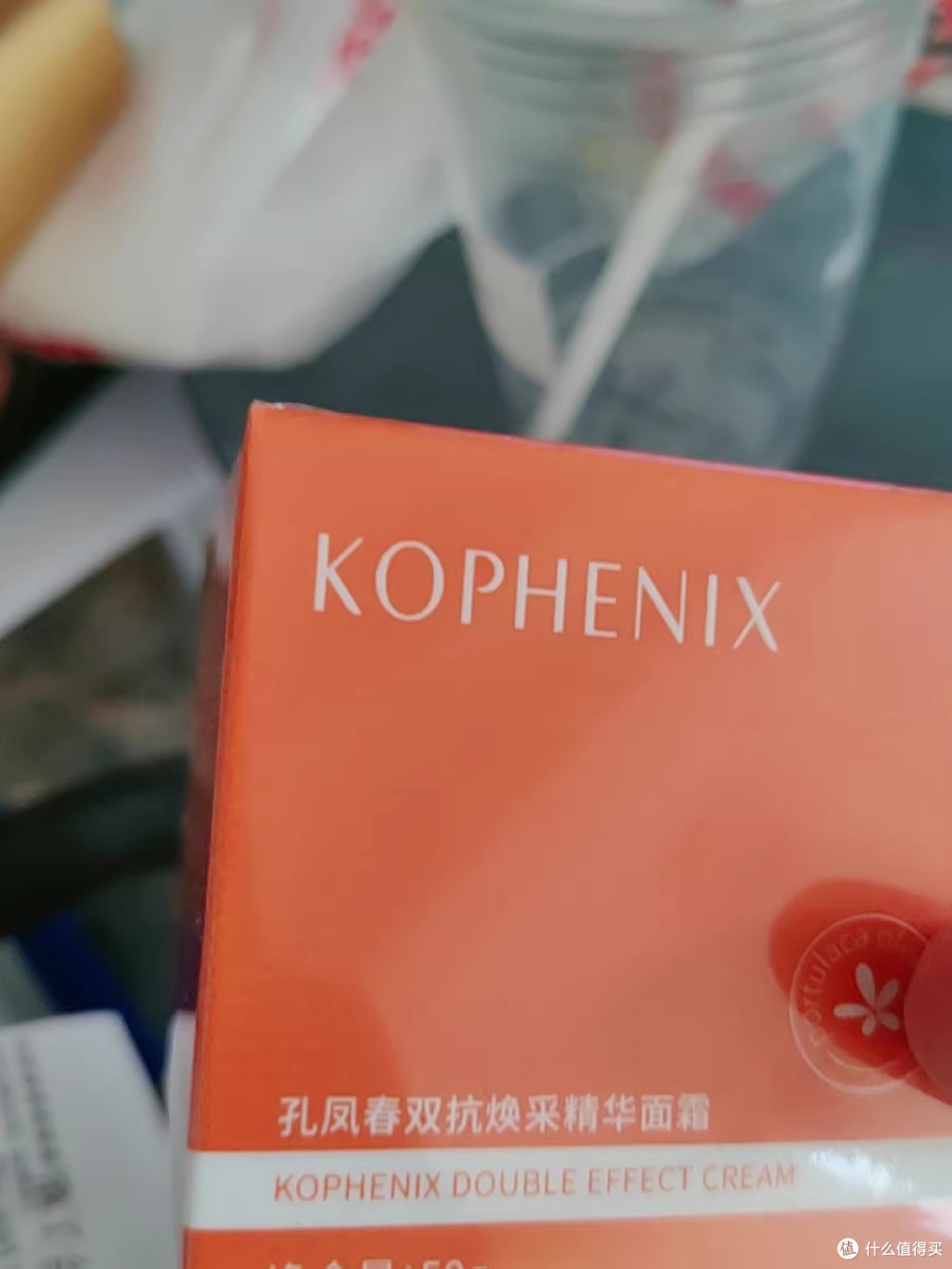 孔凤春双抗面霜：轻盈不厚重