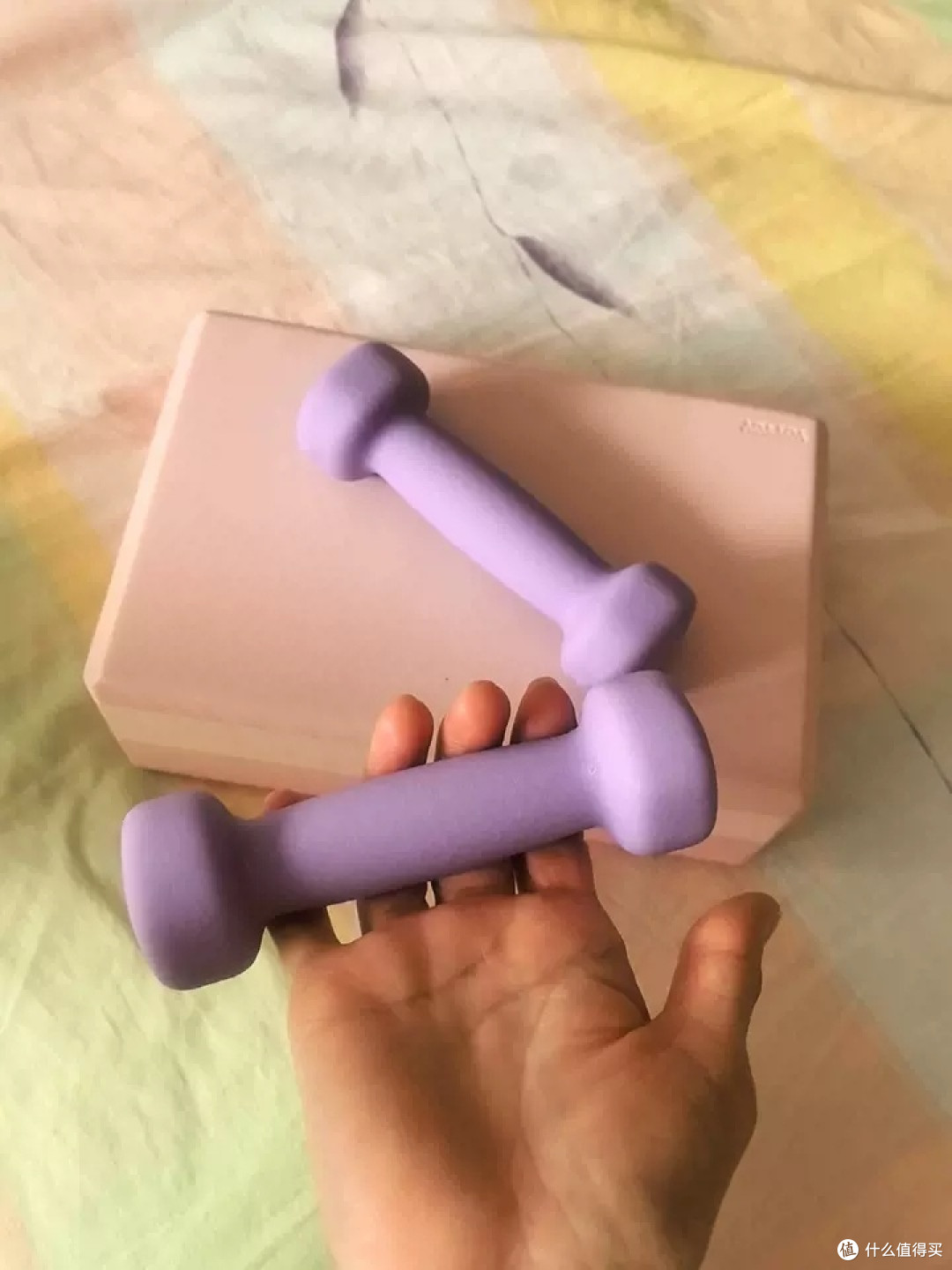 2kg小哑铃:宿舍健身首选