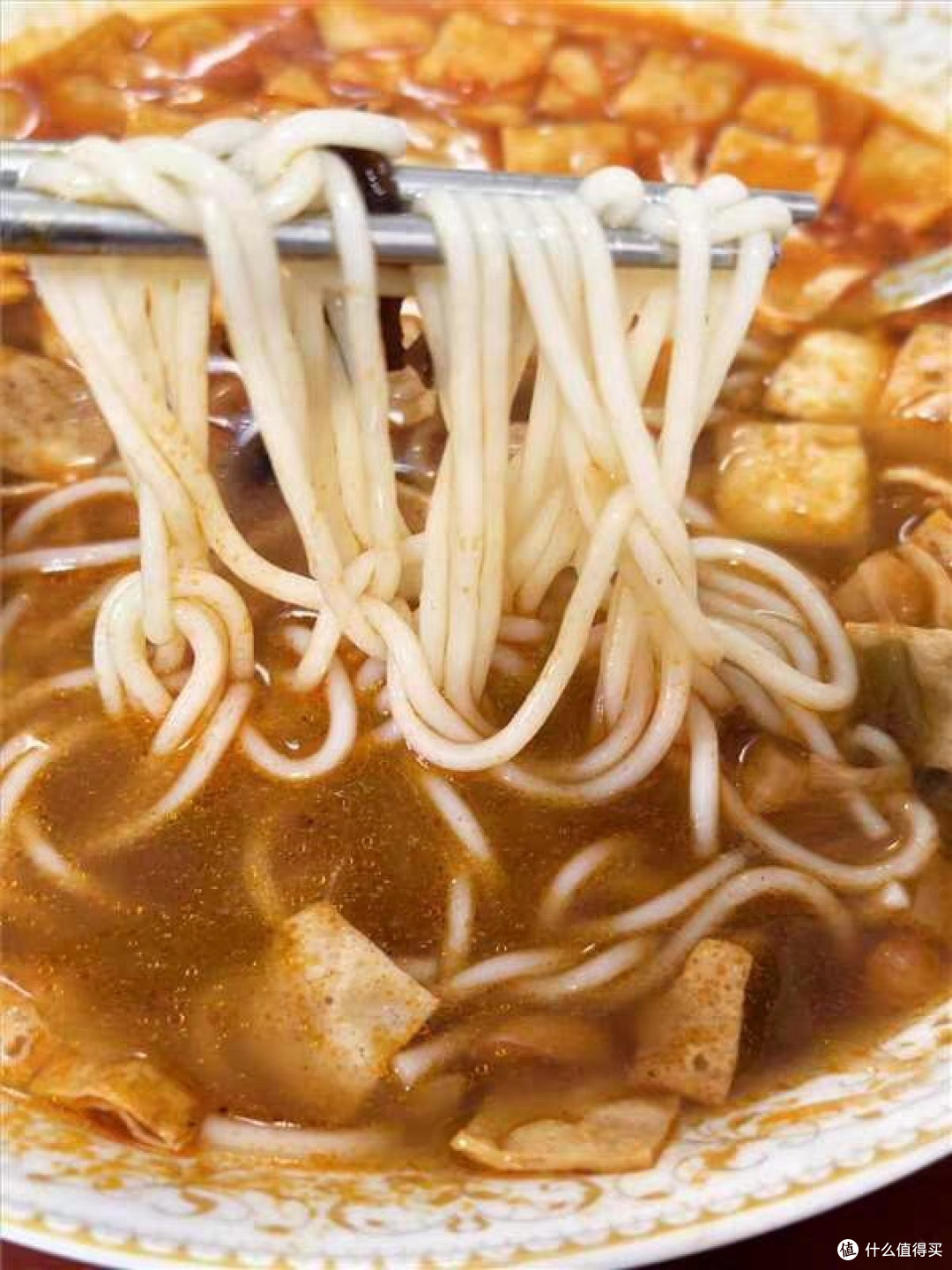 柳州螺蛳粉:广西特产米粉你是谁都受得了的美食