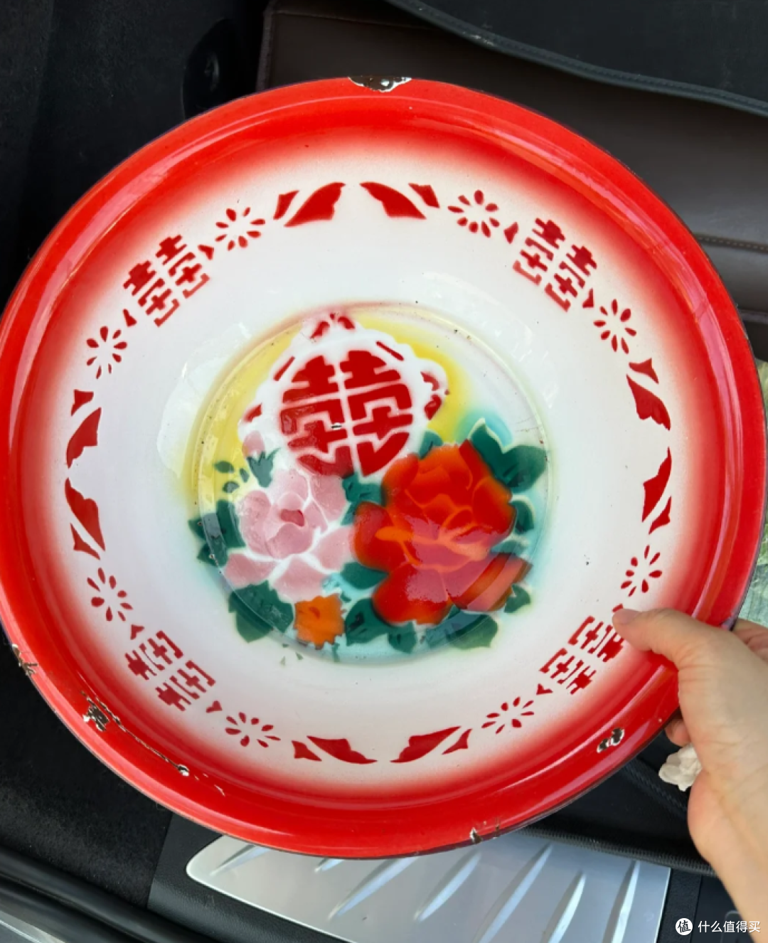 红极一时的“搪瓷盆”为何被淘汰了?看过这些原因,你就不奇怪了