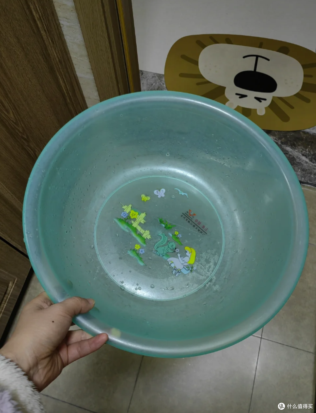红极一时的“搪瓷盆”为何被淘汰了?看过这些原因,你就不奇怪了