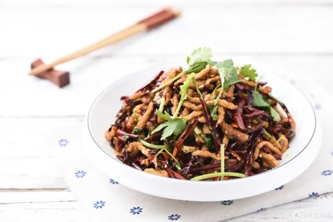 邪修美食：香辣肉丝