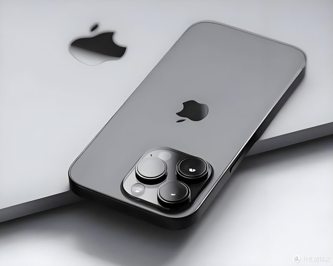 苹果大降幅!iPhone16ProMax突降2101元:清库存还是让路折叠屏?