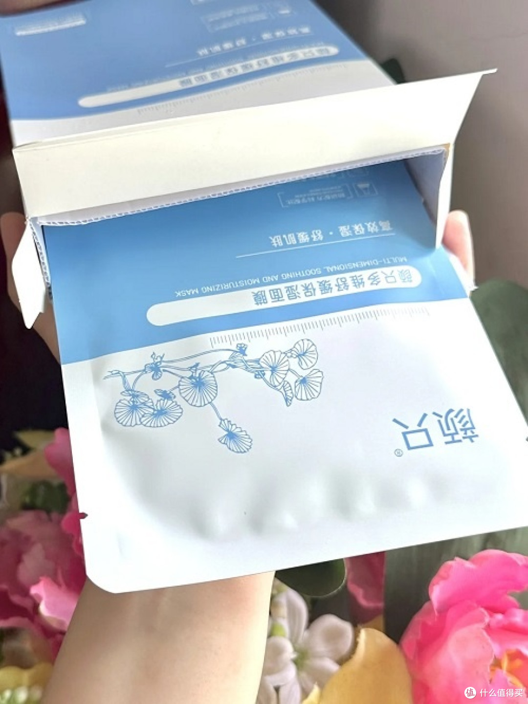 面膜怎么选?针对敏感肌脱屑问题的面膜有哪些?