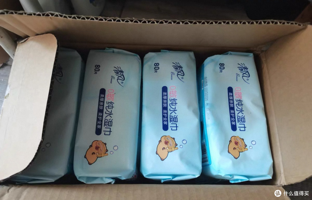清风卡皮巴拉0敏纯水湿巾,小孩子友好湿巾推荐!