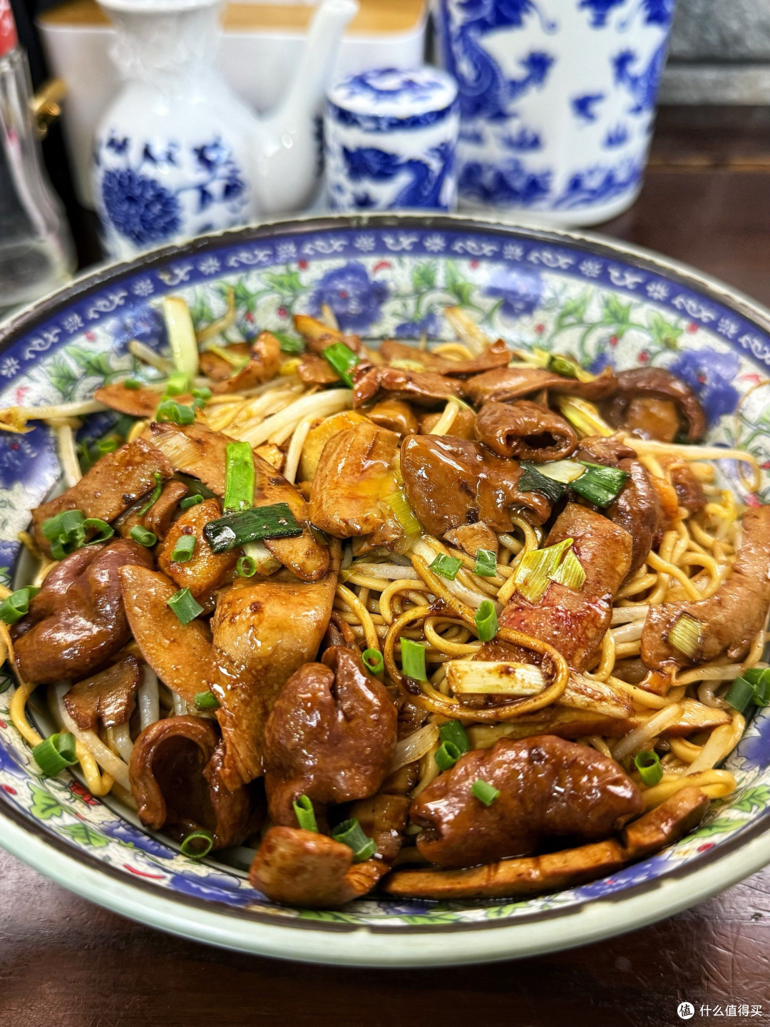 杭州片儿川:一碗江南的鲜香诗画