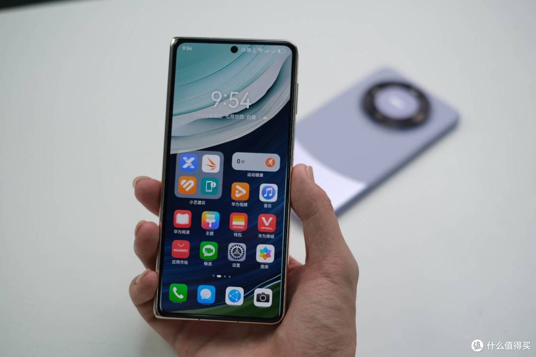 折叠屏“天花板”:华为Mate X5还值得买吗?