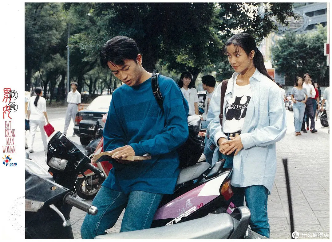 《饮食男女》：生活与爱情的平淡滋味