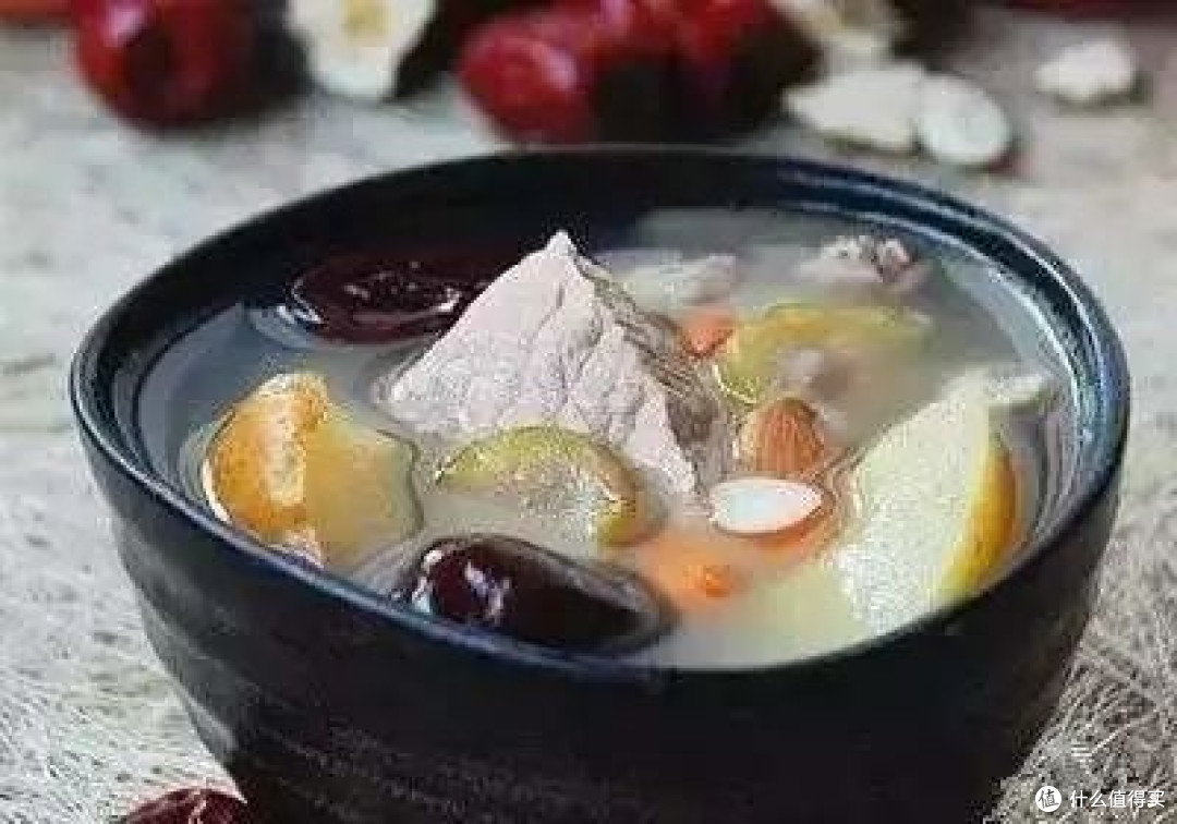 秋季干燥宜食的五款养生汤粥