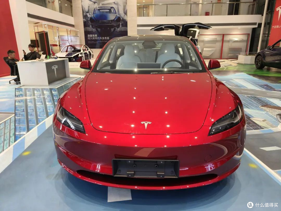 特斯拉Model Y，传统豪华车的颠覆者？