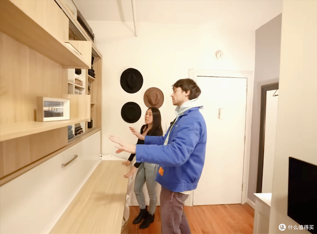 香港一对夫妻的真实生活,蜗居7㎡小屋,一住就是3年,网友:羡慕