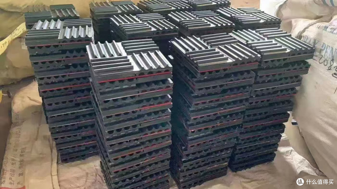 兄弟减震器