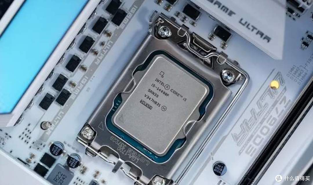 当“千帧神U”跌落神坛:Ryzen 5 9500F 能否撑起入门游戏市场?