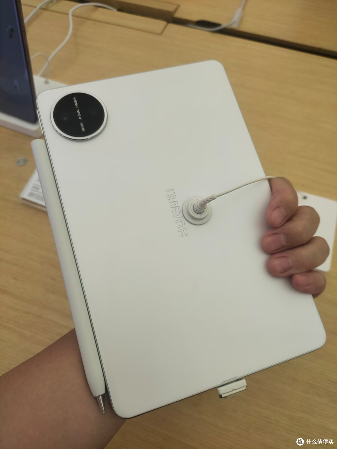 华为MatePad Mini:小身材,大能量