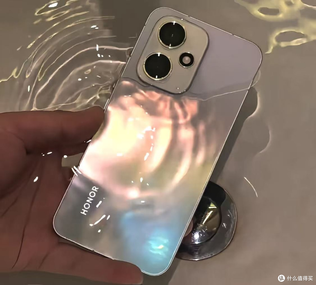 荣耀终于妥协了!金属中框+16GB+512GB+7200毫安,跌至2549元