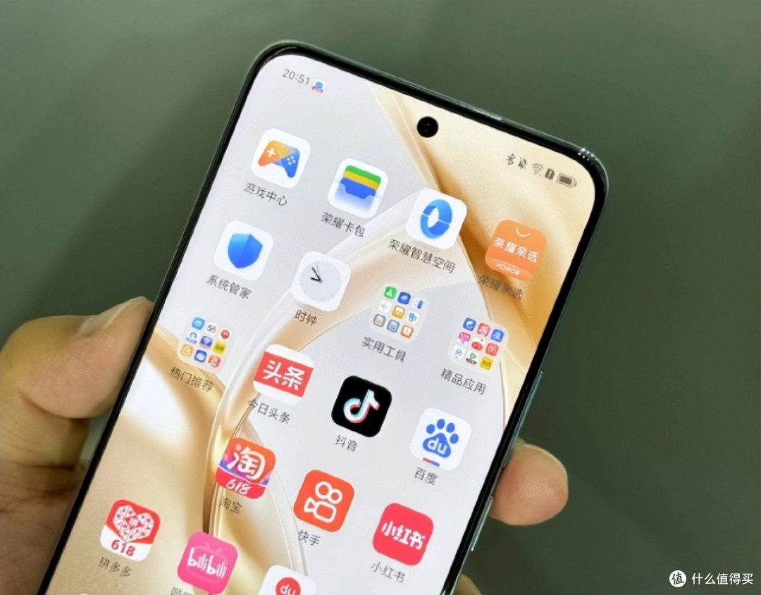 荣耀豁出去了,16GB+512GB跳水1509元,顶配版已降至“谷底价”