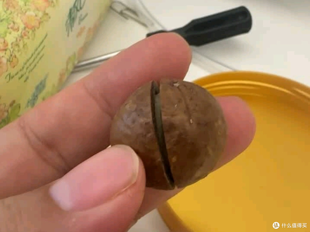 百草味果干坚果礼盒1827g:全家共享的健康美味新选择