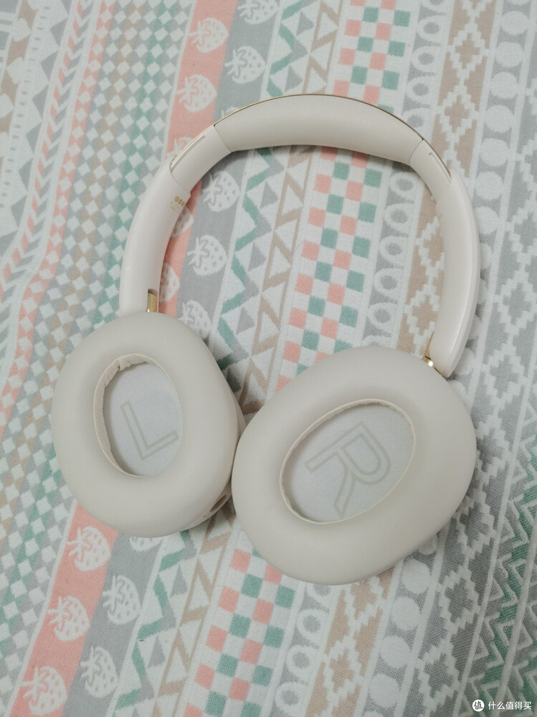 iKF Solo Pro耳机:降噪与音质兼备