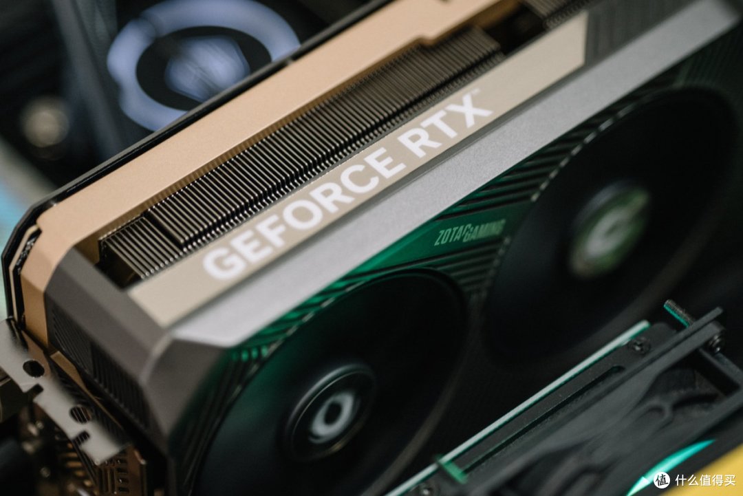 索泰GeForce RTX 5090 D v2 24GB SOLID OC评测：游戏依然很猛