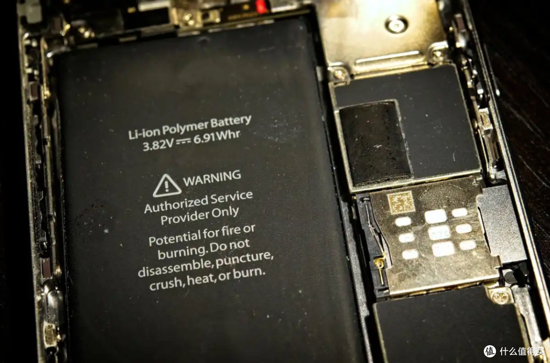 iPhone 17 电池容量曝光!Pro Max 突破5000mAh,苹果终于想通了